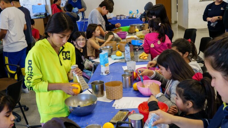 El Espacio Patria Grande concretó la penúltima jornada del taller de panadería “Fuentecitas de Patria”