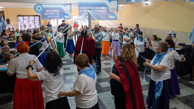 Las Personas Mayores de zona norte celebraron el 9 de Julio