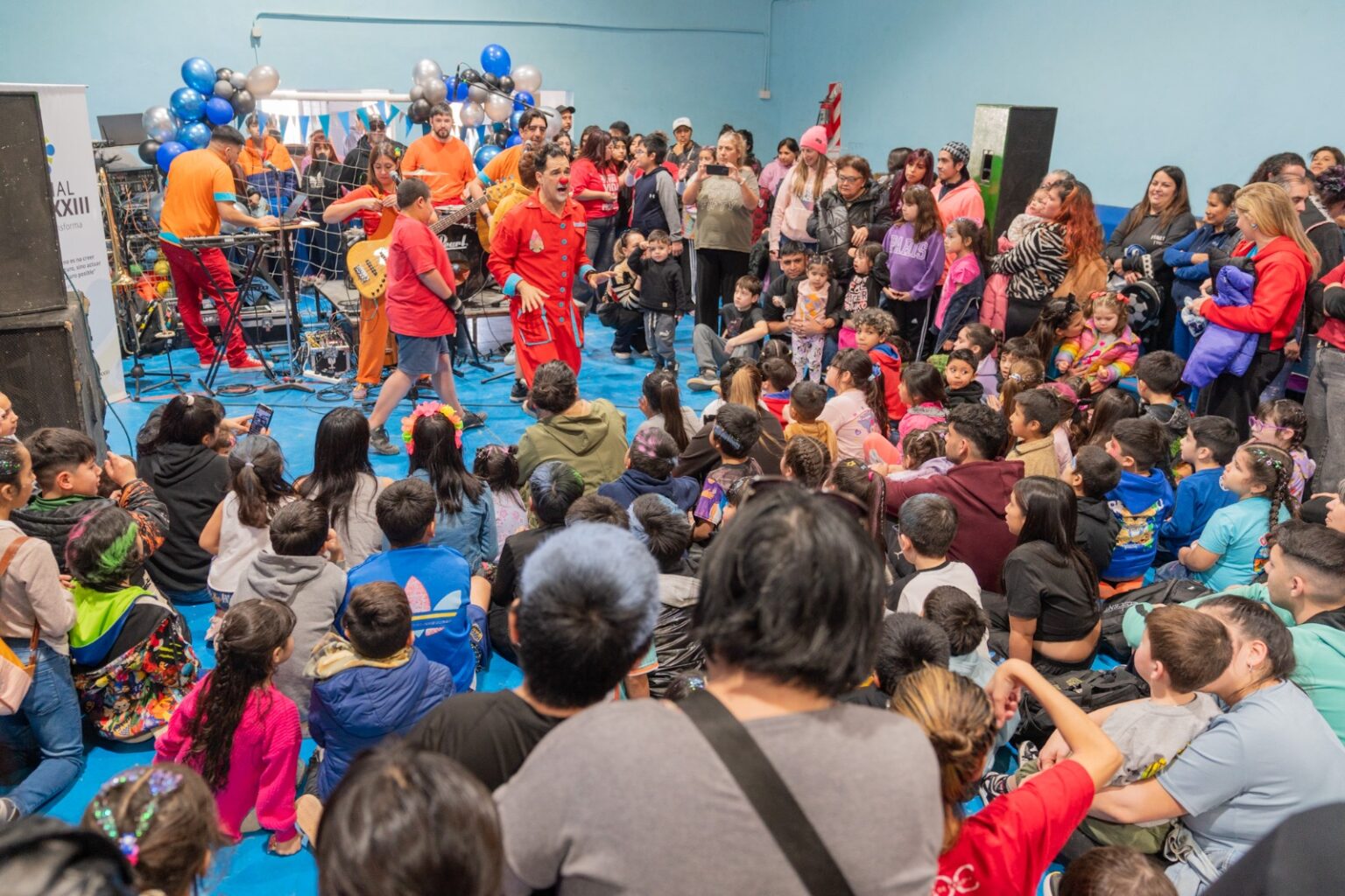 Comenzaron los festejos por el mes de las Infancias en barrio Juan ...