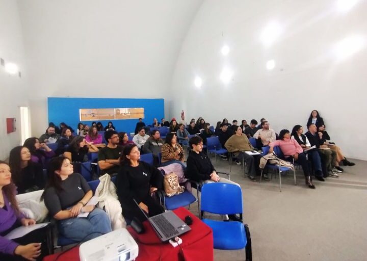 Multitudinaria participación ciudadana a la capacitación Datos en Acción