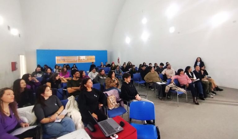 Multitudinaria participación ciudadana a la capacitación Datos en Acción