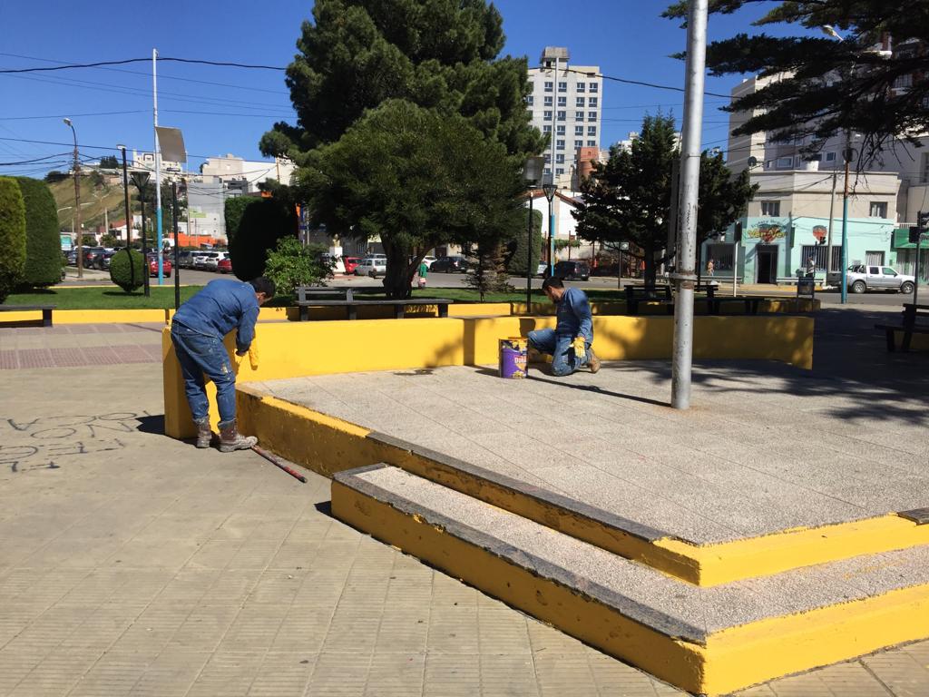 Correa: “La Plaza San Martín se reacondicionó cuatro veces en lo que va del año, por la pintada indiscriminada de graffitis”