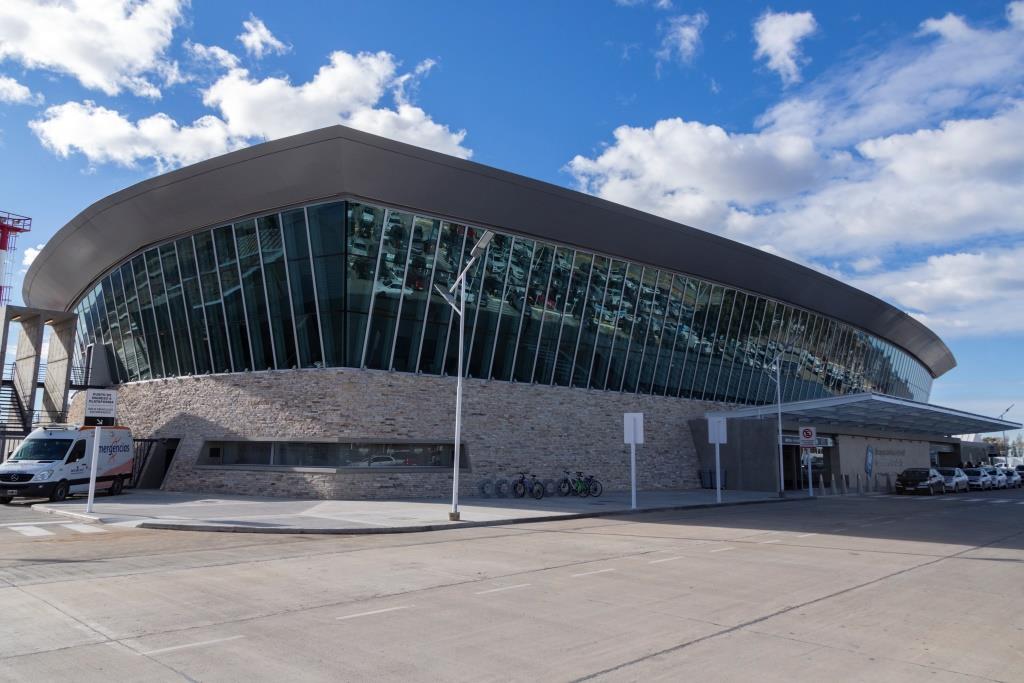 Quedó inaugurado el nuevo Aeropuerto Internacional General Enrique Mosconi