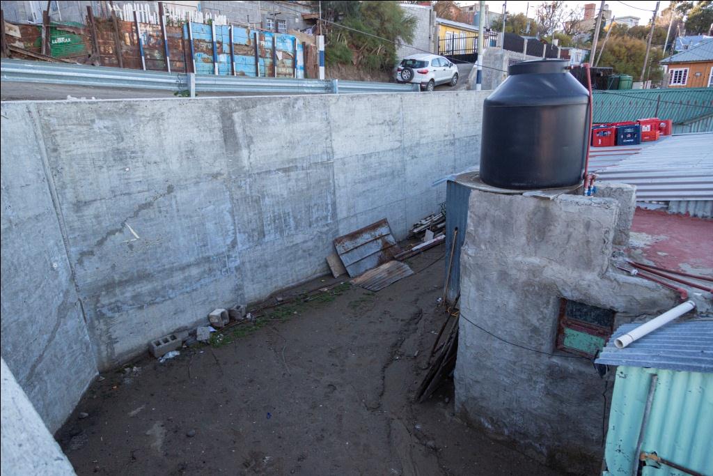 Municipio llega con muros de contención a 13 barrios de Comodoro
