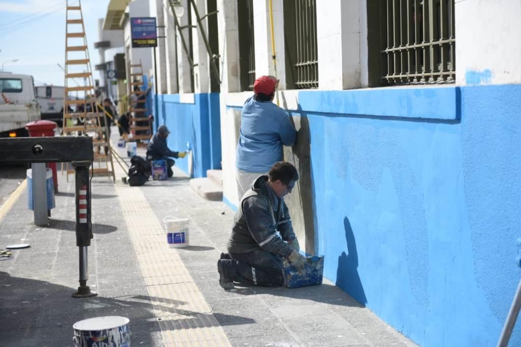El Municipio realiza tareas de reacondicionamiento en el Correo Argentino