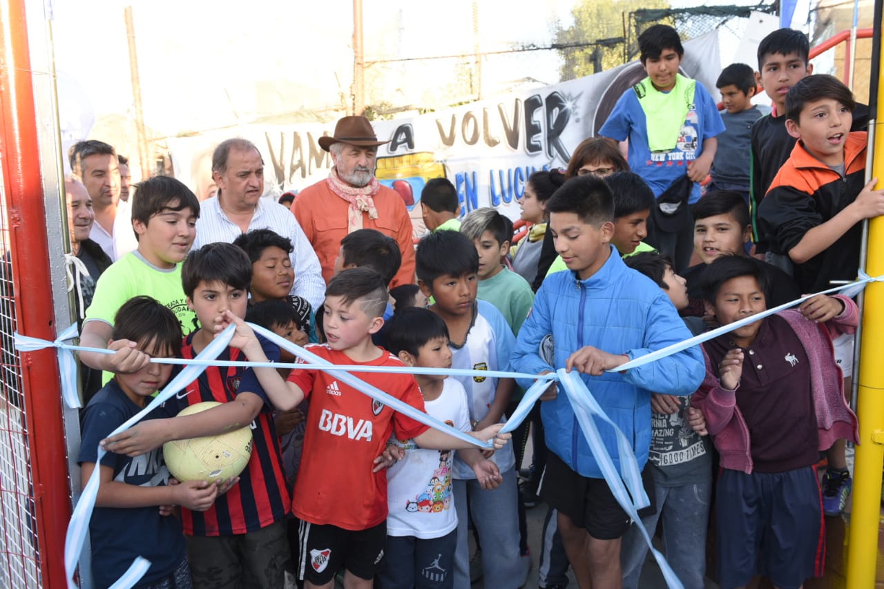 Linares: “El deporte es fundamental para la integración de niños y jóvenes”