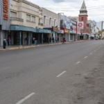 A partir de hoy están autorizados los comercios minoristas para venta por internet y entrega con delivery