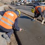 La Municipalidad amplía la obra de la ciclovía en Km. 3 en la continuidad de su plan de embellecimiento de lugares públicos