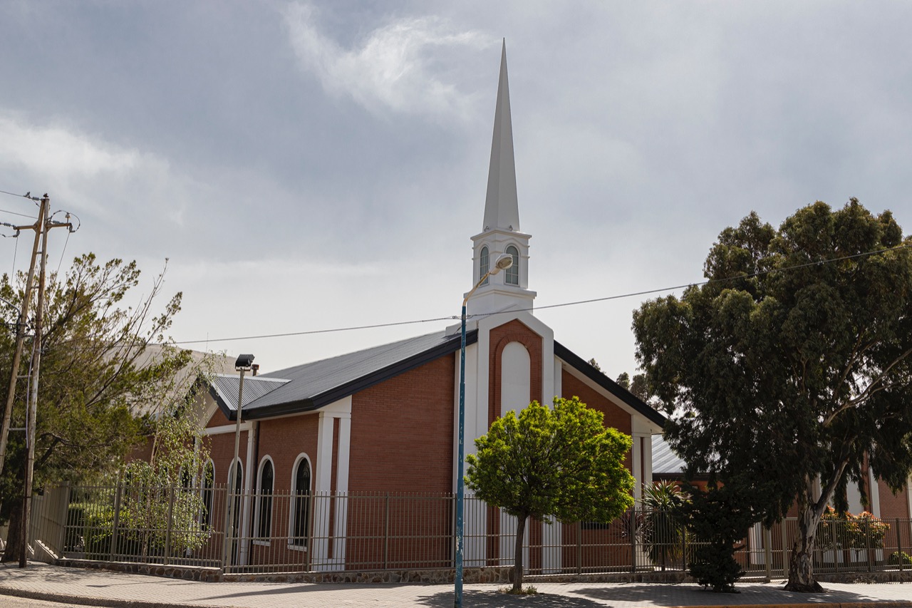 Municipio pidió la reapertura de iglesias y la circulación por DNI los domingos