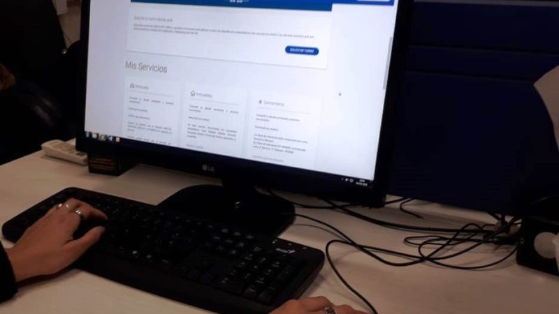 Municipio implementa la turnera digital para carnet sanitario