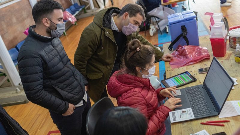 “El plan de vacunación se desarrolla con éxito, pero no debemos relajarnos”