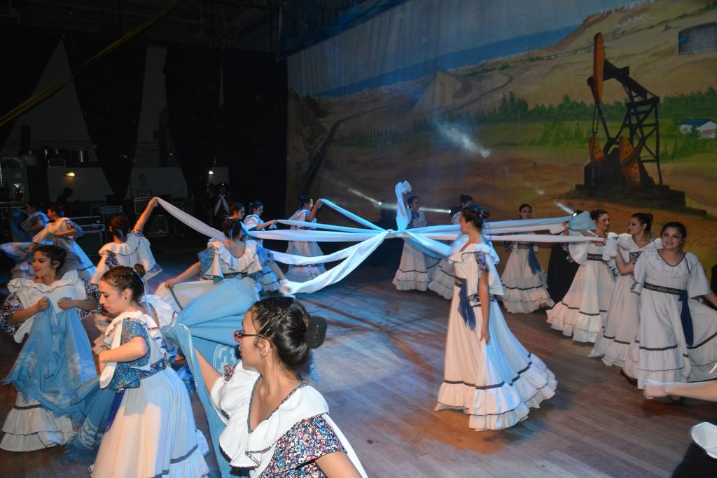 El municipio acompaña una nueva edición del “Festival por el Día Mundial del Folclore”