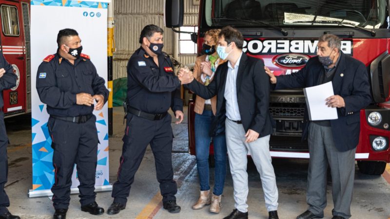 Luque: “Es importante seguir fortaleciendo los cuarteles de bomberos de la ciudad”