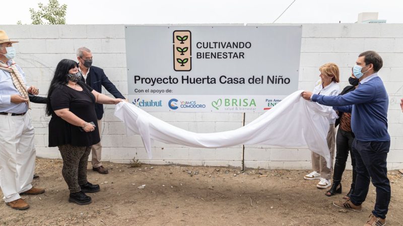 El Municipio acompañó el proyecto de huerta implementado para los chicos de la Casa del Niño