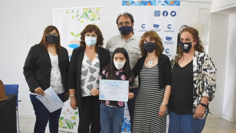 El Municipio premió a los ganadores del concurso literario “Te cuento mi ambiente”