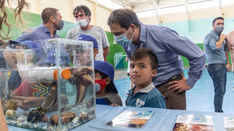 El Municipio junto a la UNPSJB enseñan a los chicos sobre educación ambiental