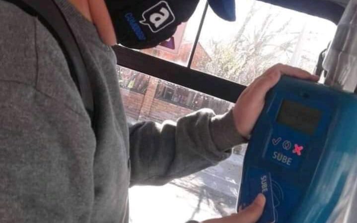 TEA Padres valoró el cambio de modalidad del pase de transporte público para personas con discapacidad