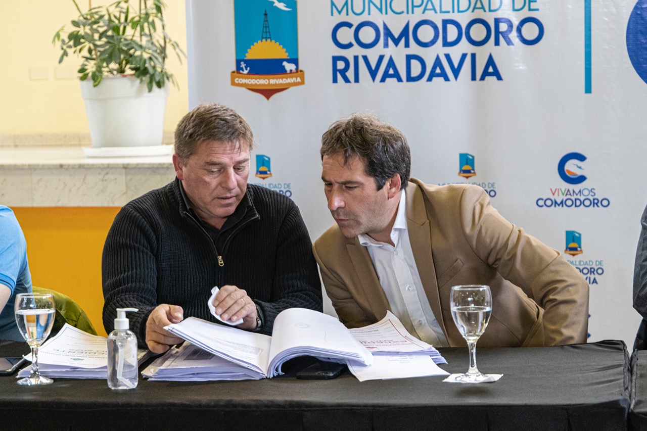Luque: “Estamos avanzando con un plan de obra pública único en Argentina”