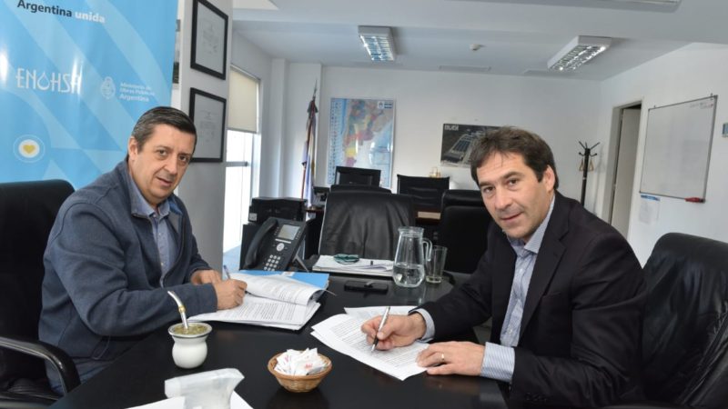 Luque gestionó ante Nación el financiamiento de importante red cloacal para Gesta de Malvinas