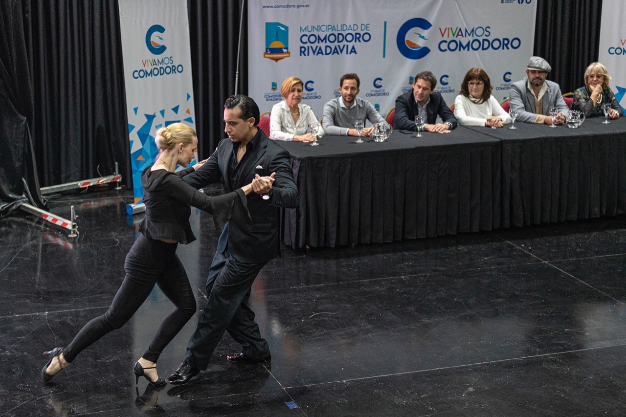 El Municipio presentó el certamen “Vientos de Tango”