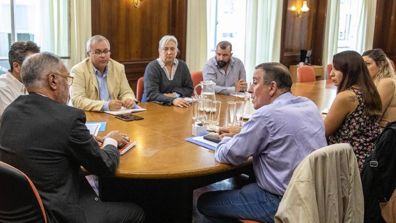 Funcionarios municipales se reunieron con representantes de la Secretaria de Niñez, Adolescencia y Familia
