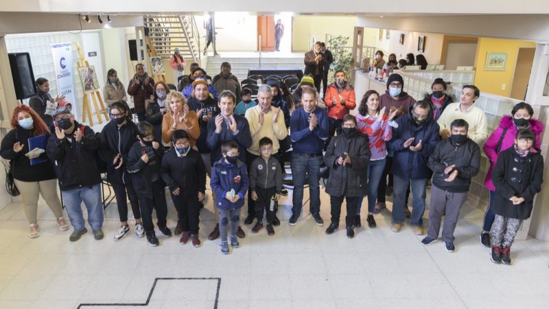 El Municipio lleva entregados más de 6 mil lentes gratuitos recetados