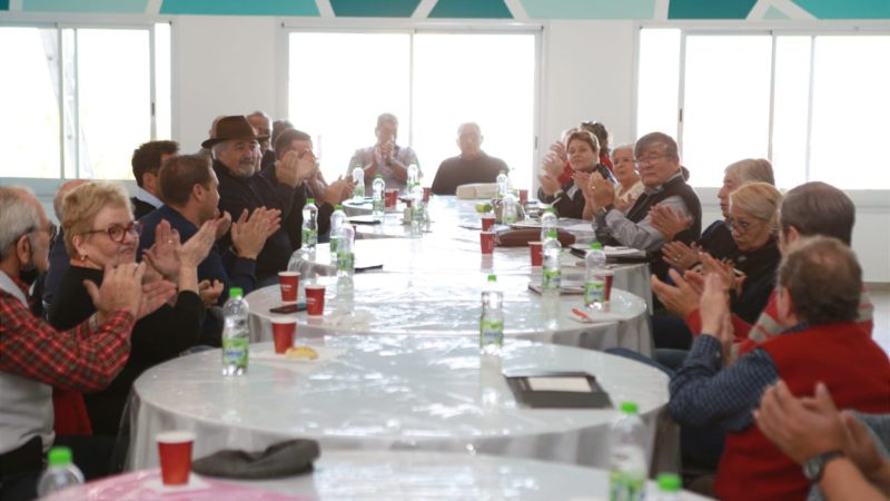 Autoridades municipales se reunieron con referentes de los centros de jubilados