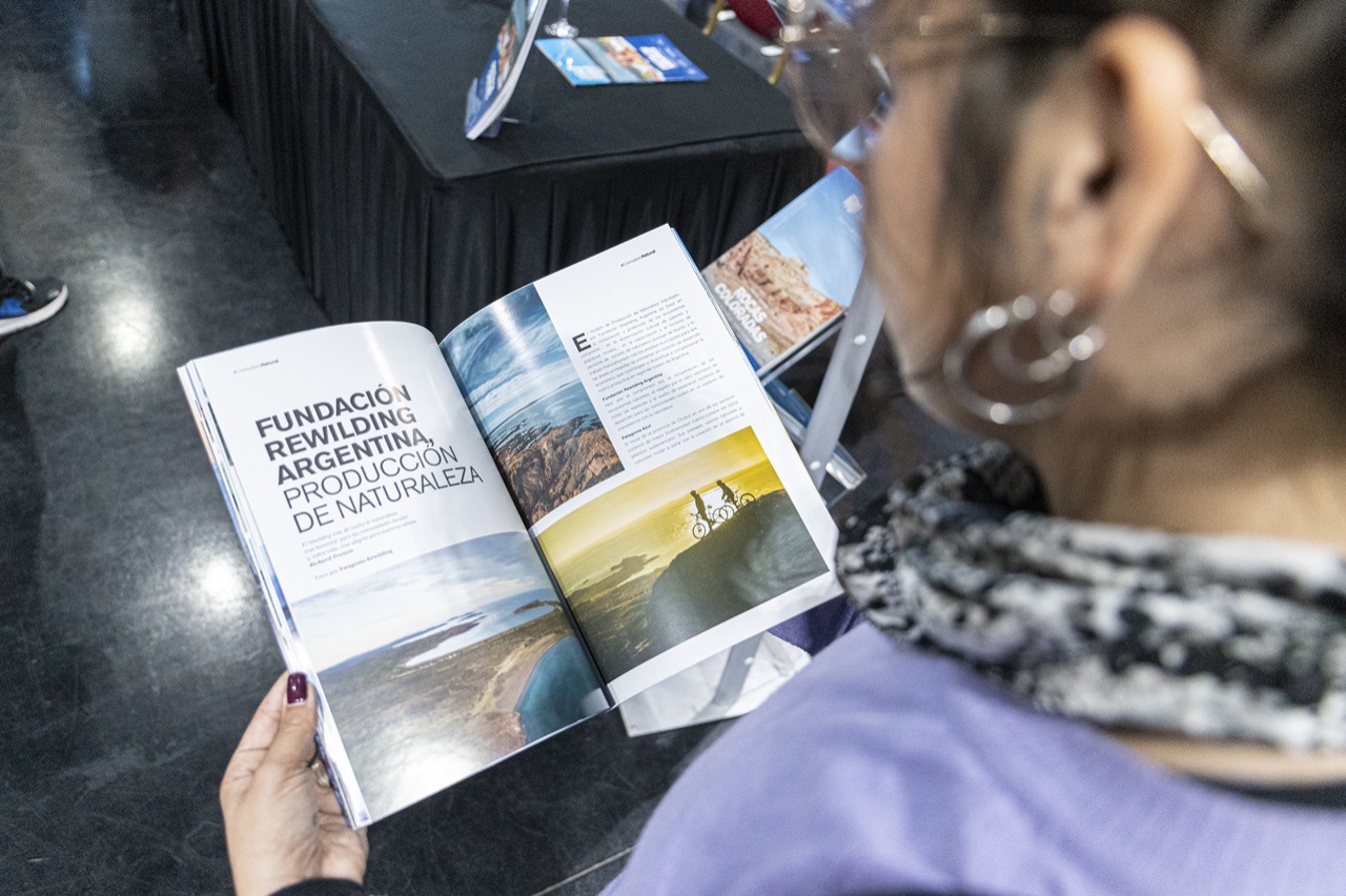 El Municipio presentó la 5° Edición de la revista de Turismo Comodoro Alma Patagónica