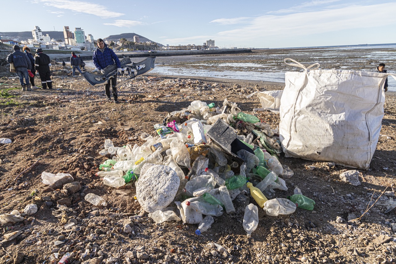 El Municipio concretó importantes tareas de limpieza en la zona costera