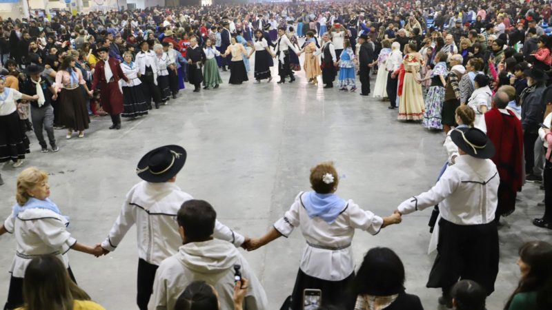 Este domingo continúa el Festival por el Día Mundial del Folclore