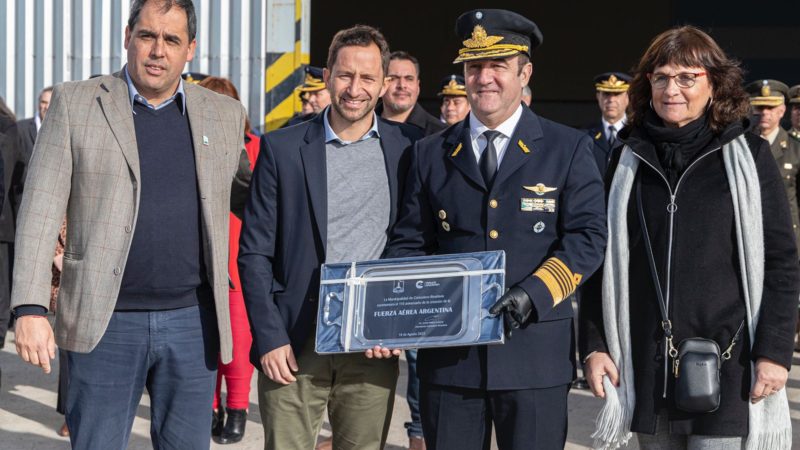 La Municipalidad acompañó a la Fuerza Aérea en su día