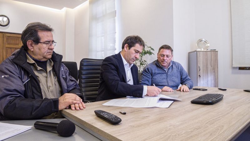 Luque firmó importante convenio con Nación para el financiamiento de la pavimentación del Camino Petrolero