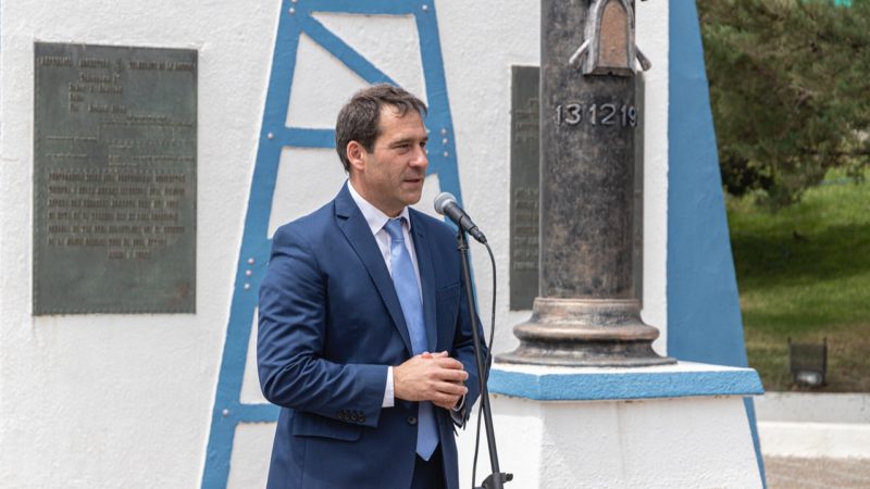 Luque destacó la importancia del Museo del Petróleo a 35 años de su fundación