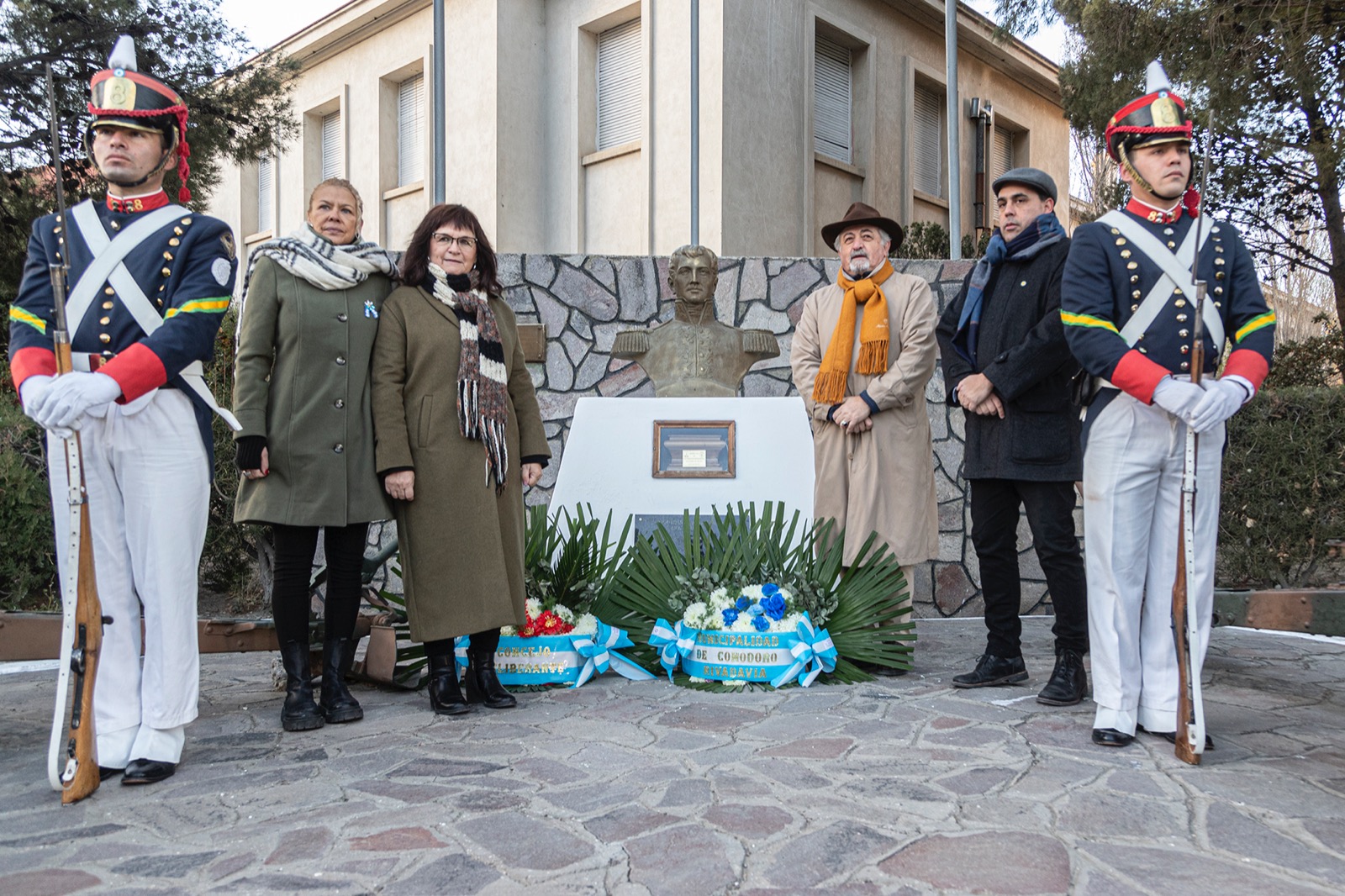 Comodoro homenajeó a Belgrano en el Día de la Bandera