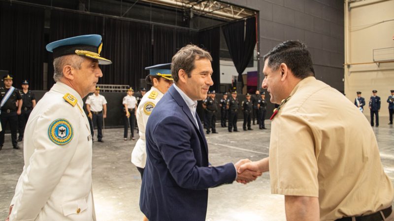 Luque participó del acto por el 202° aniversario de la Policía Federal