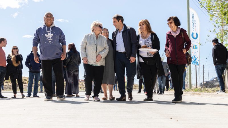 El Municipio concretó una nueva obra de pavimento en barrio Gasoducto