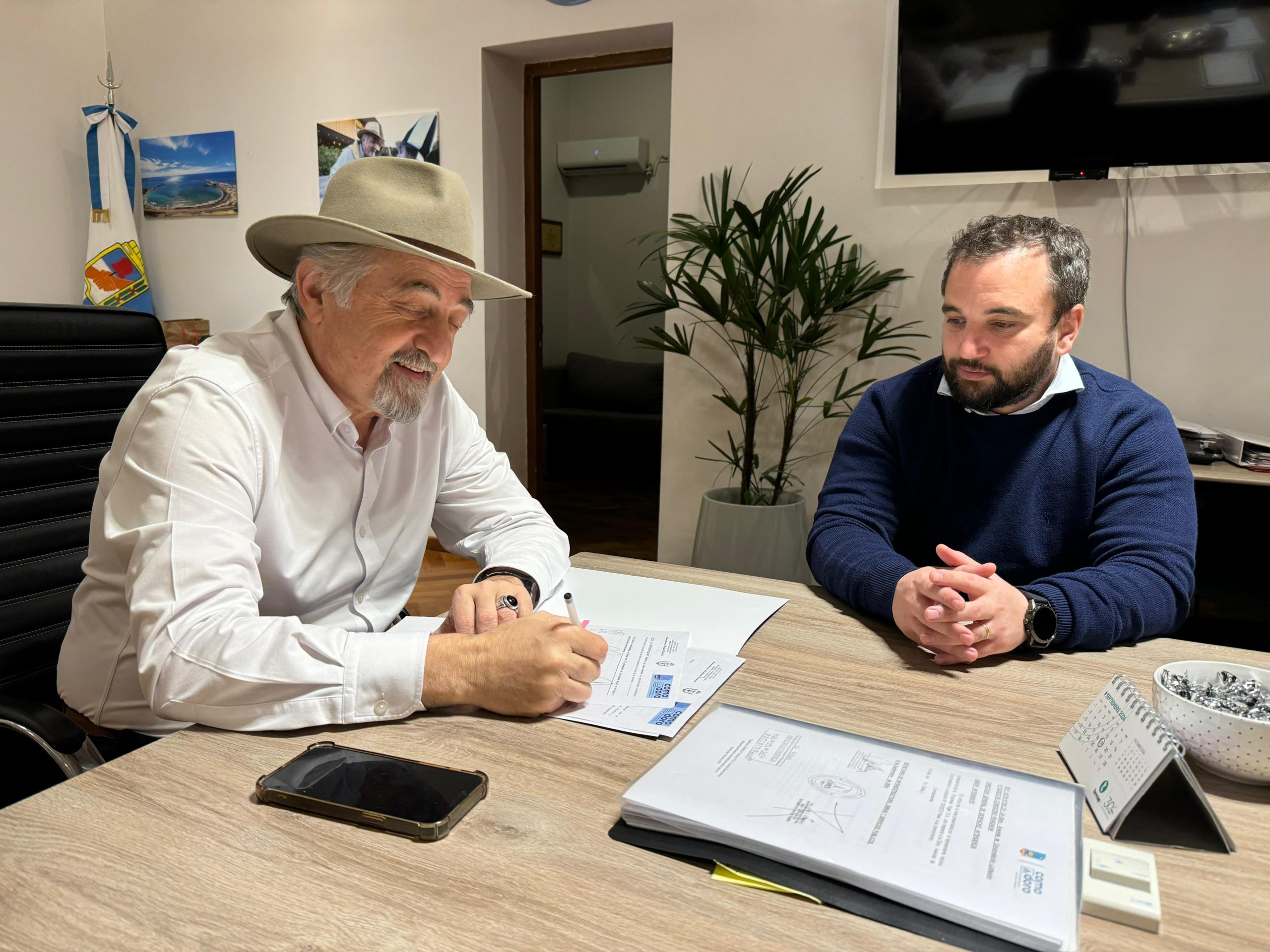 Municipio y Vialidad Provincial firmaron convenio para la reparación de arterias de zona norte