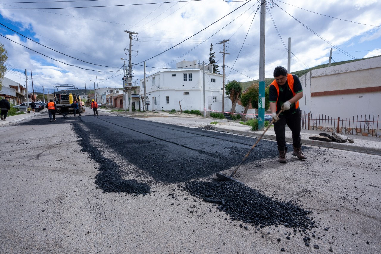 Finalizaron las obras de recuperación de la calle Bogotá en barrio Laprida