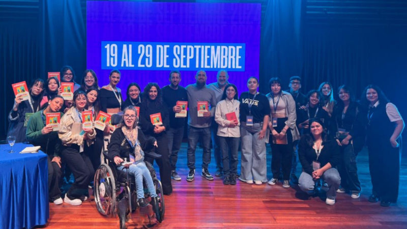 El programa de Cultura Digital y Alfabetización Mediática se presentó en la Feria del Libro 2024