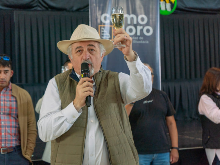 Othar: “Vamos a revalorizar el trabajo de cada uno de los empleados municipales”