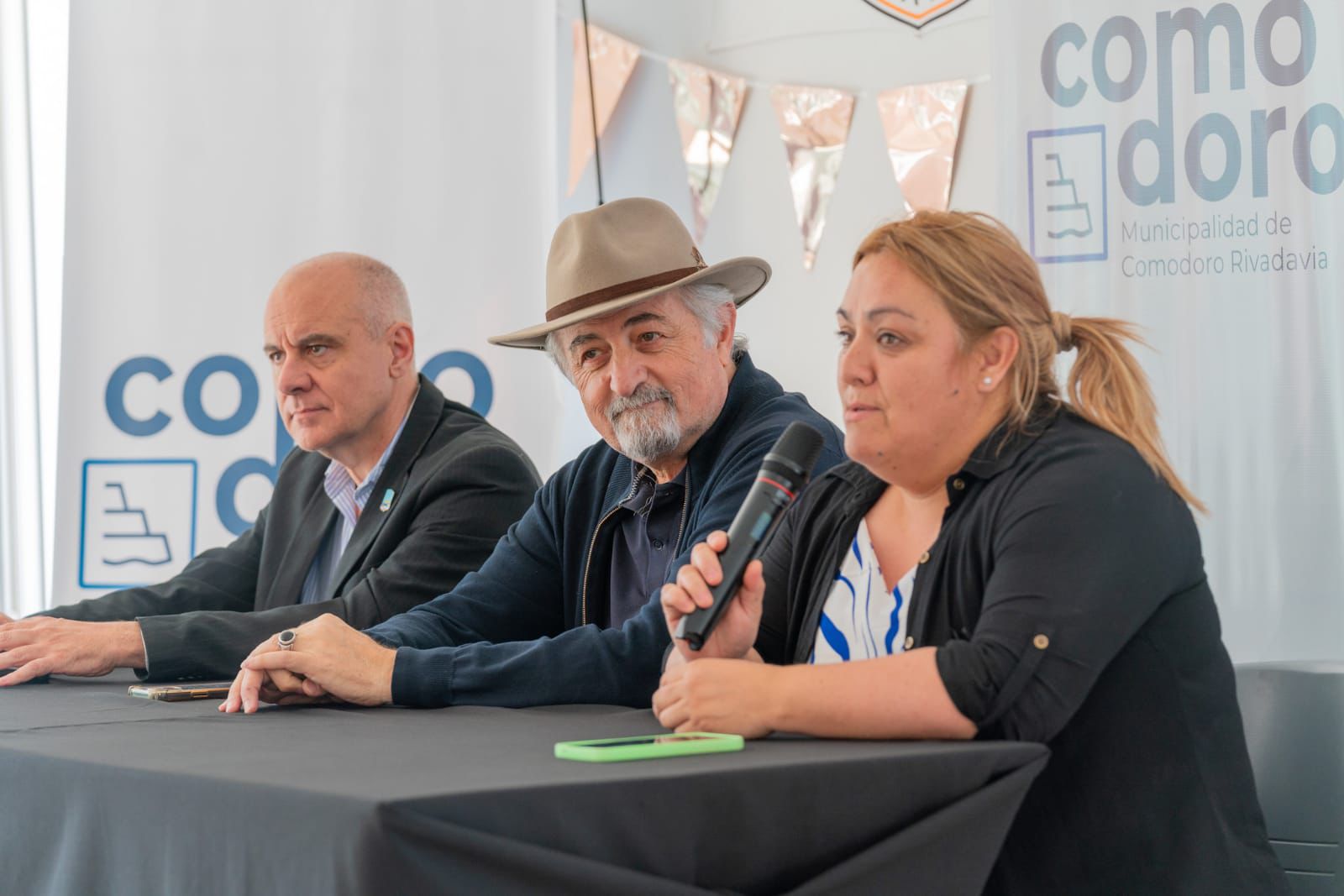 Othar participó de la presentación oficial de la comisión vecinal del barrio Stella Maris