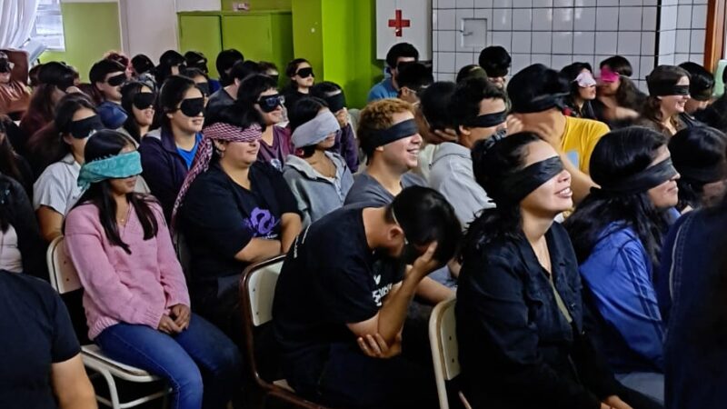 Comodoro participó en Esquel con el cine audiodescriptivo