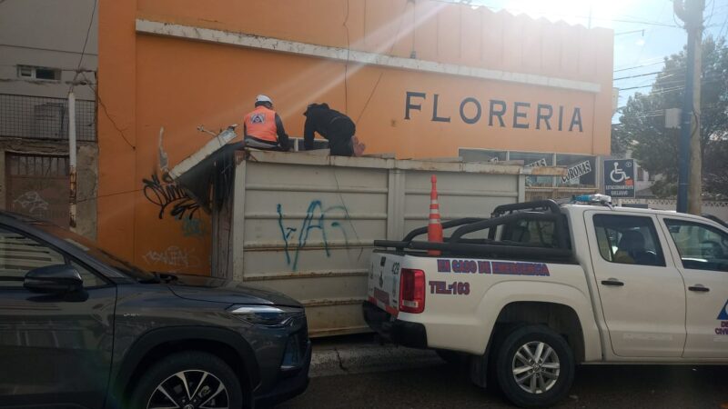 Ante la alerta por vientos fuertes se solicita tener precaución al circular