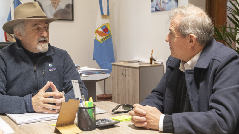 Othar se reunió con el ministro Punta
