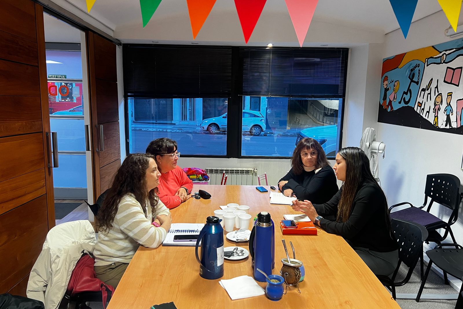 El Municipio fortalece la labor interinstitucional para avanzar sobre las problemáticas de niños y adolescentes