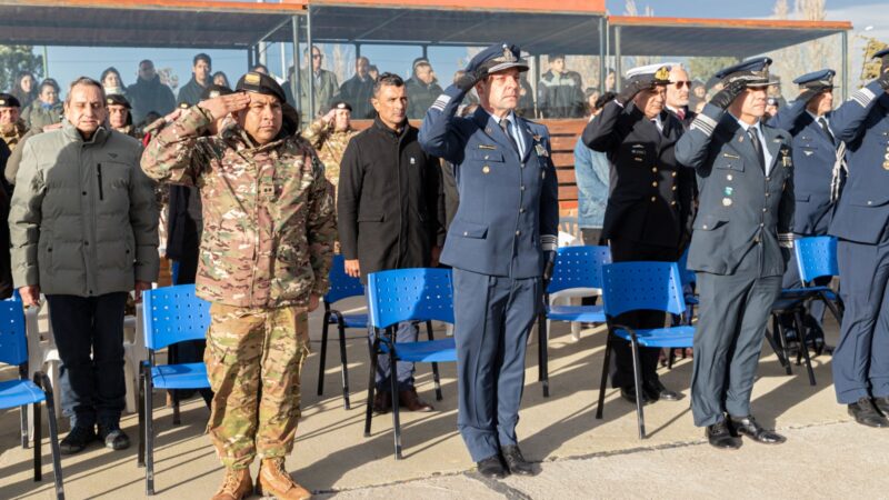 El Municipio acompañó el 212° aniversario de la creación del Regimiento de Infantería Mecanizado 8