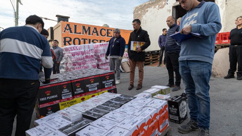 Continúan los operativos municipales de control de mercadería