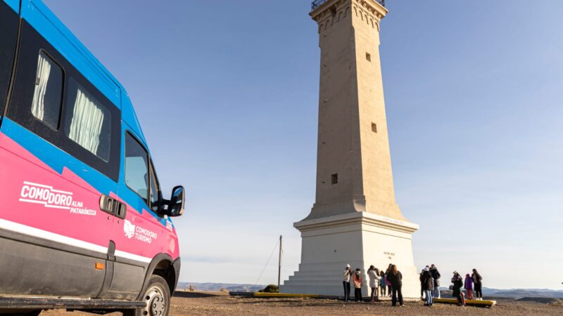Comodoro Turismo convoca a un concurso fotográfico por los 100 años del Faro San Jorge