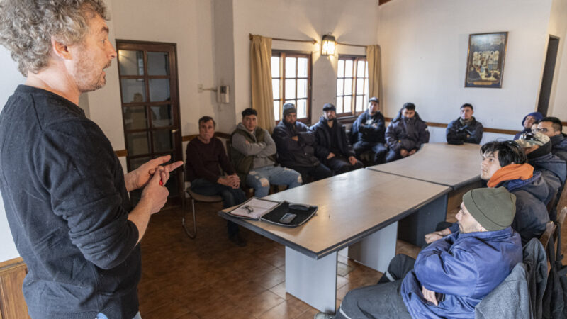 Cuadrillas municipales se capacitan en seguridad en el trabajo