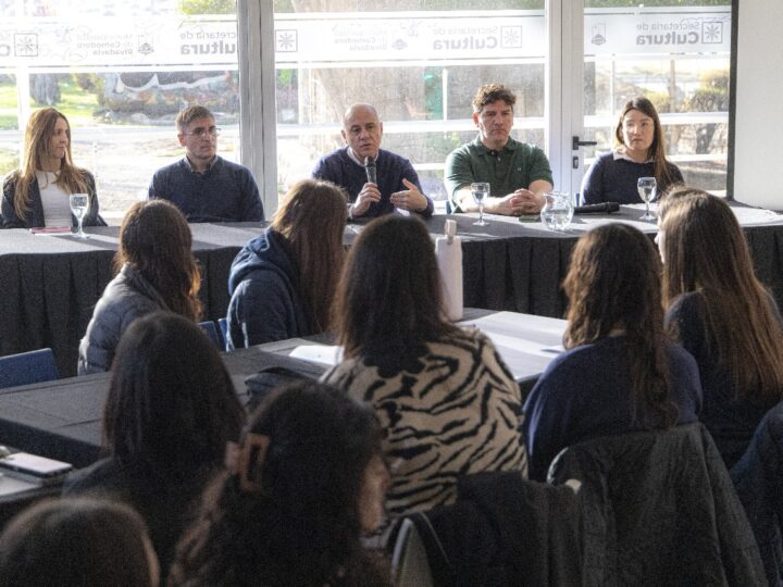 Estudiantes participaron de la Jornada de Pasivos Ambientales de la Industria Hidrocarburífera